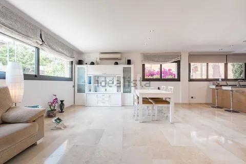 Casa de 228 m² a Sant Just Desvern