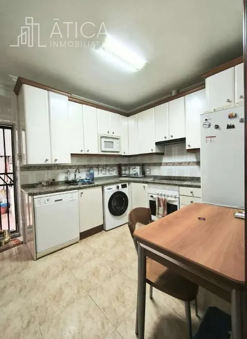 Pis de 95 m² a Salamanca (4/6)