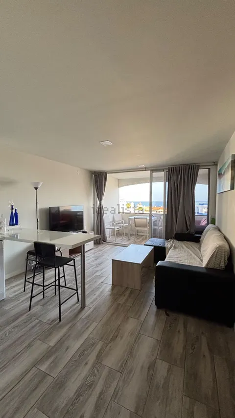 Flat 45 m² in San Bartolomé de Tirajana (2/10)