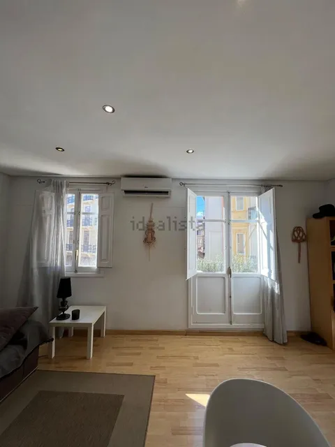 Pis de 65 m² a València