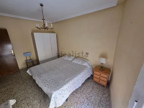 Stanza in affitto, Calahorra