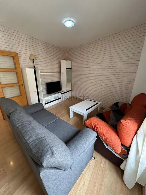 Pis de 80 m² a Còrdova
