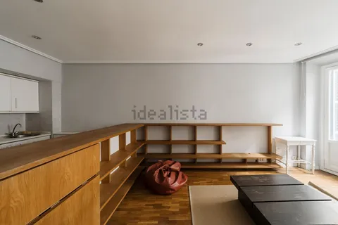 Pis de 80 m² a Pamplona
