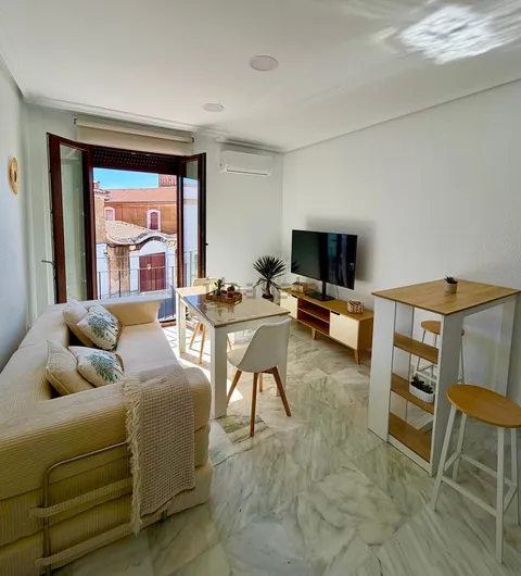 Pis de 53 m² a Jerez de los Caballeros (2/10)