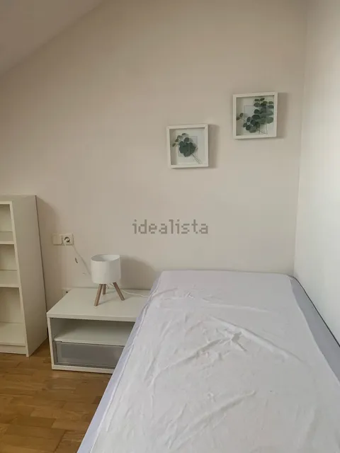 Stanza in affitto, Olías del Rey
