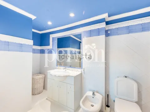 Wohnung 130 m² in Valencia