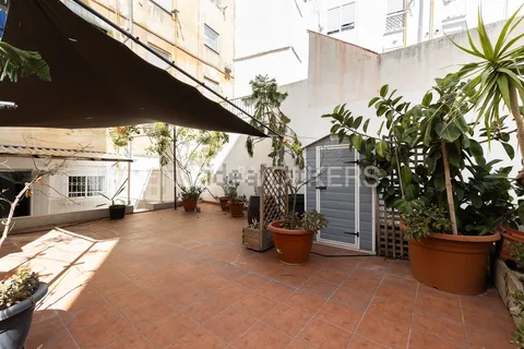 Pis de 77 m² a València