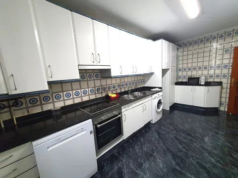 Appartamento 80 m² a Santurtzi (3/14)