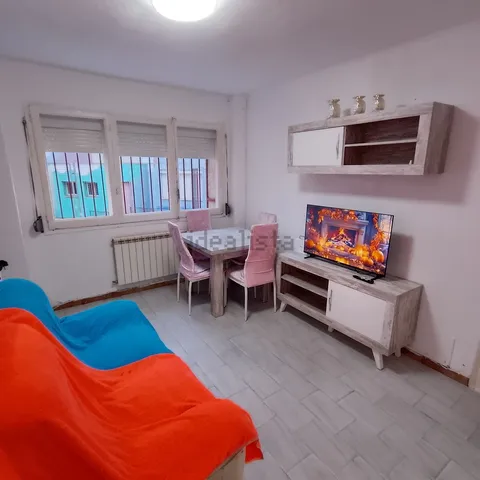 Habitació de lloguer, Girona