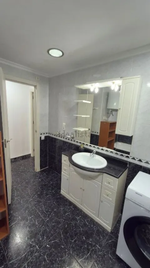 Pis de 100 m² a Alberic