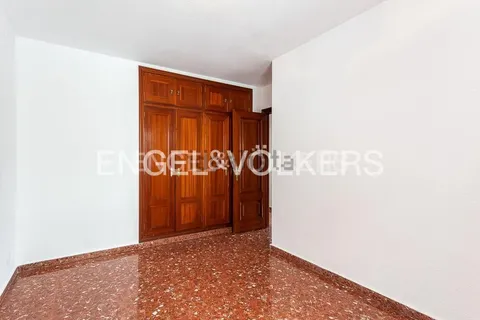 Pis de 200 m² a València