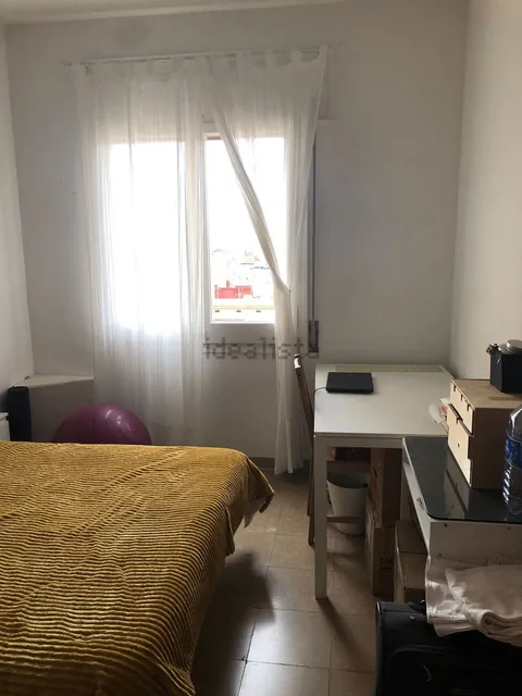 Habitación en alquiler, Barcelona (2/6)