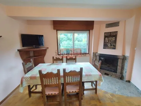 Appartement 96 m² à As Nogais