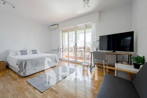 Кімната в оренду, Madrid