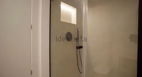 Chambre à louer, Madrid (4/6)