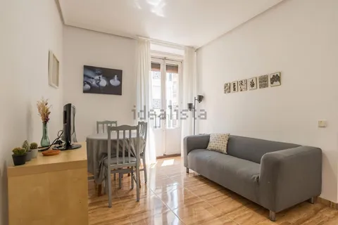 Wohnung 71 m² in Madrid