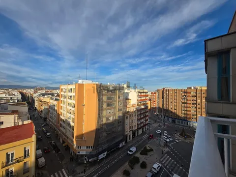 Pis de 90 m² a València