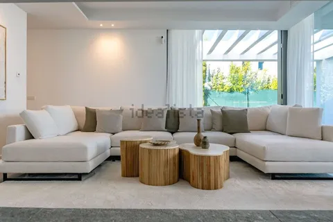 Casa de 300 m² a Estepona