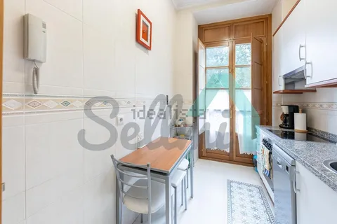 Flat 82 m² in Oviedo
