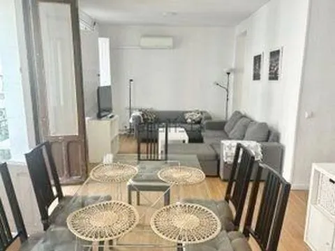 Appartamento 104 m² a Madrid