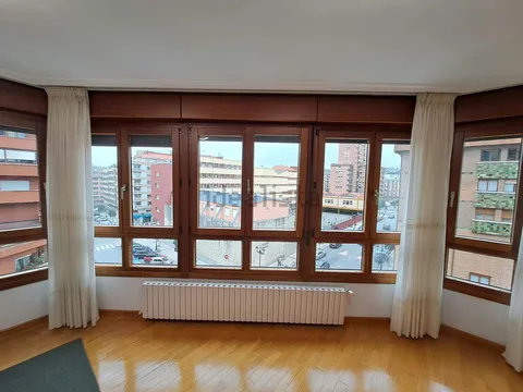 Appartement 82 m² à Oviède (2/31)