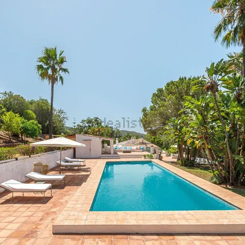 Casa de 350 m² en Marbella