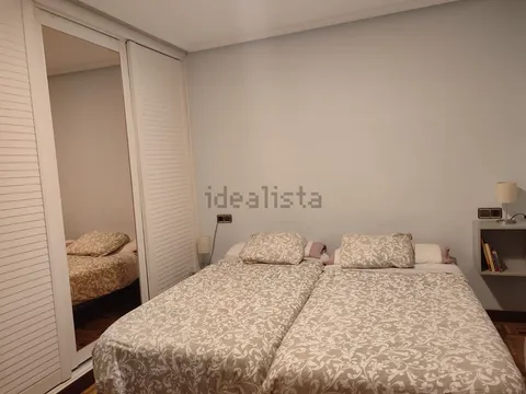 Pis de 75 m² a Oviedo