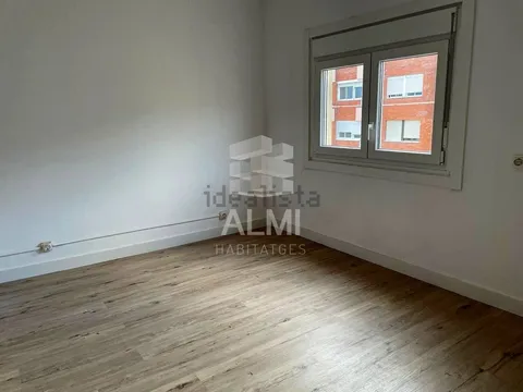Apartamento 61 m² em Barcelona