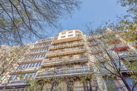 Квартира 55 м² в Барселоне