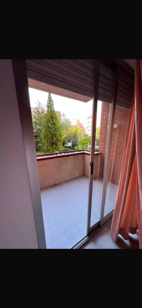Piso de 100 m² en Granada
