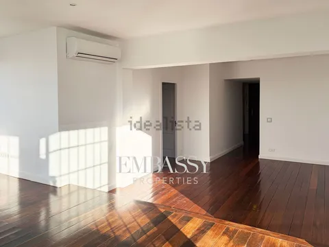 Wohnung 140 m² in Madrid