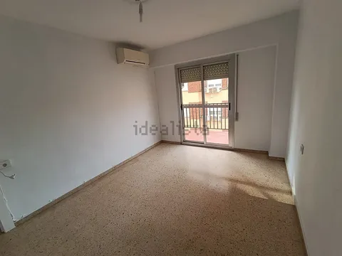 Pis de 78 m² a València