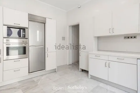 Appartamento 160 m² a Madrid