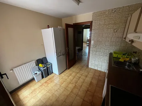 Habitació de lloguer, Osca