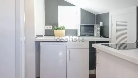 Кімната в оренду, Madrid