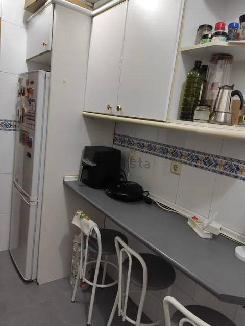 Кімната в оренду, Madrid