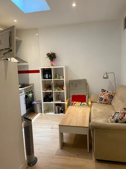 Room for rent, Madrid