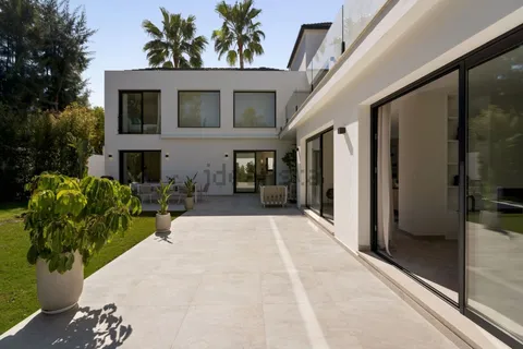 Casa de 328 m² a Marbella