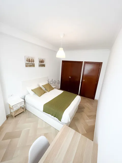 Habitació de lloguer, Barcelona (2/10)