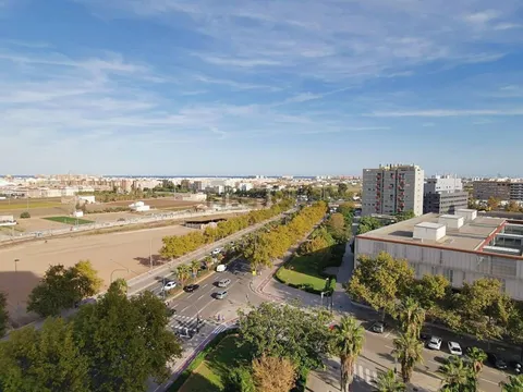 Appartamento 113 m² a Valencia