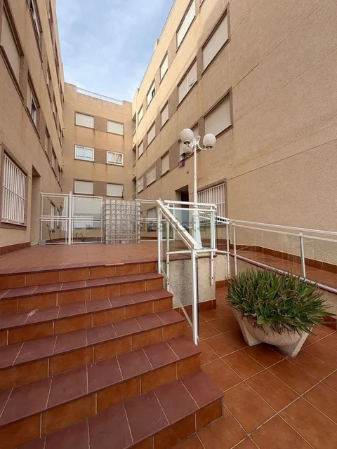 Flat 80 m² in Formentera del Segura