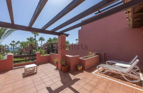Pis de 278 m² a Estepona