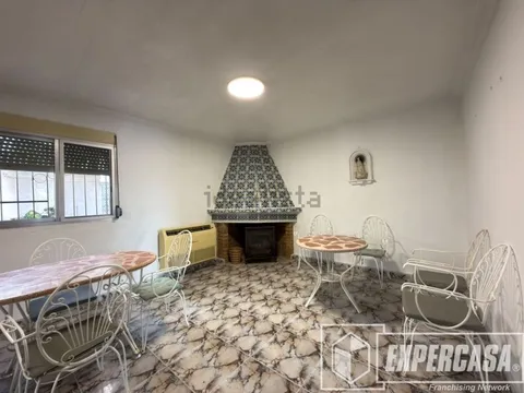 House 127 m² in Picassent