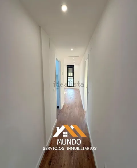Wohnung 93 m² in Alberic
