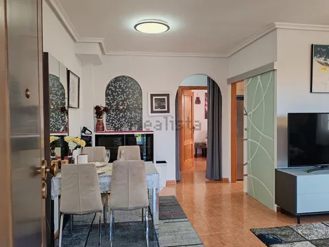 Casa de 95 m² a Los Montesinos