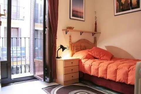 Room for rent, Madrid