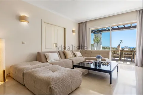 Pis de 326 m² a Benahavís