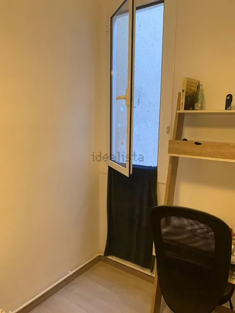 Habitació de lloguer, Barcelona (4/5)