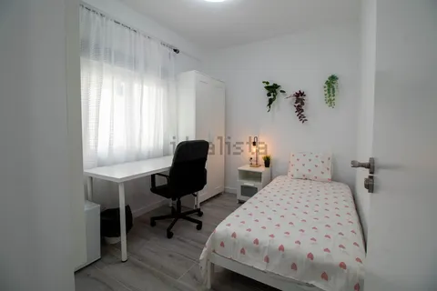 Room for rent, Zaragoza