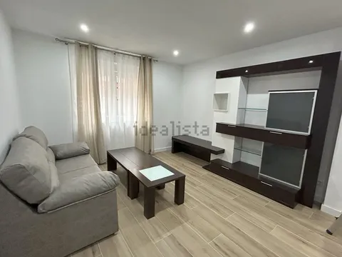 Flat 72 m² in Zaragoza